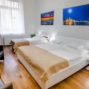 Anabelle Bed And Oda ve Kahvaltı Budapeşte